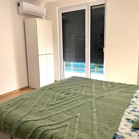 Garden House Apartman