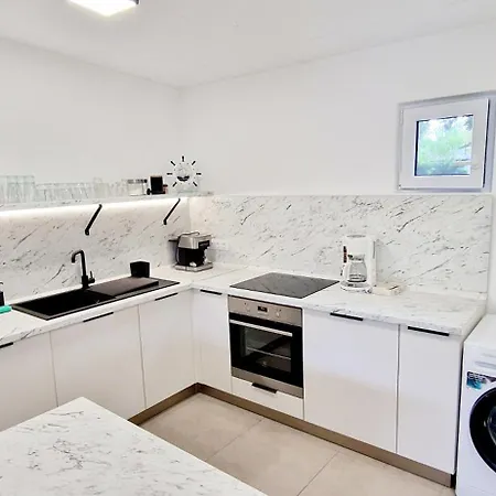 Garden House Apartman Zamárdi