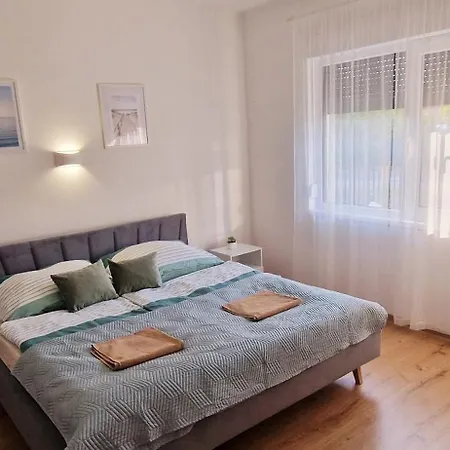 Apartman Garden House